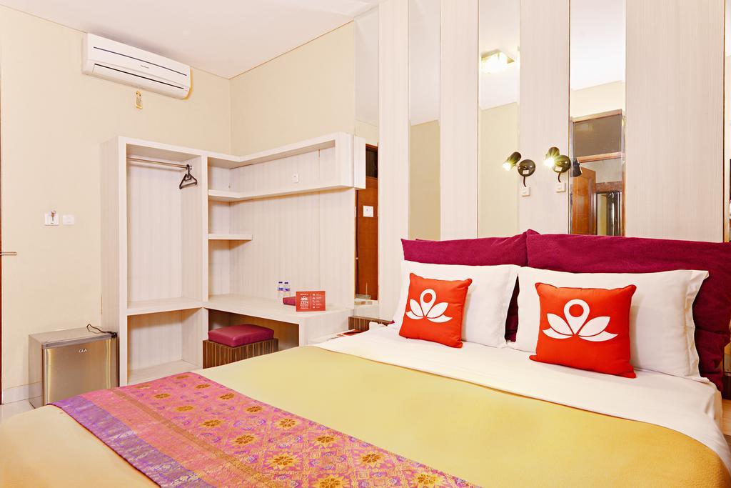 Zen Rooms Riau Natuna Bandung Eksteriør bilde